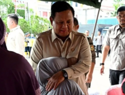 Tinjau Lokasi Banjir, Presiden Prabowo Pastikan Pasokan Pangan dan BBM Aman untuk Korban Bencana di Sumut