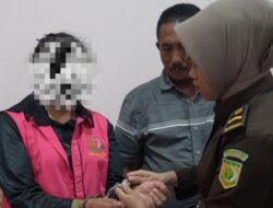 Diduga Korupsi Pembayaran TERA, Penera Disperindagkop dan UM Sanggau Ditahan Kejari Sanggau