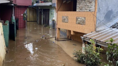 Banjir Terjang Jakarta, BPBD Laporkan Tujuh RT Masih Terendam