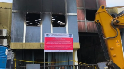 KLH Segel Gudang PT BS di Tangerang Selatan Buntut Pencemaran Sungai Cisadane