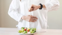 Batas Waktu Makan Delapan Jam Efektif Turunkan Berat Badan