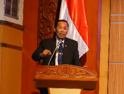 Wamendiktisaintek Dorong Perguruan Tinggi Vokasi Cetak SDM Unggul dan Inovasi Teknologi Nasional